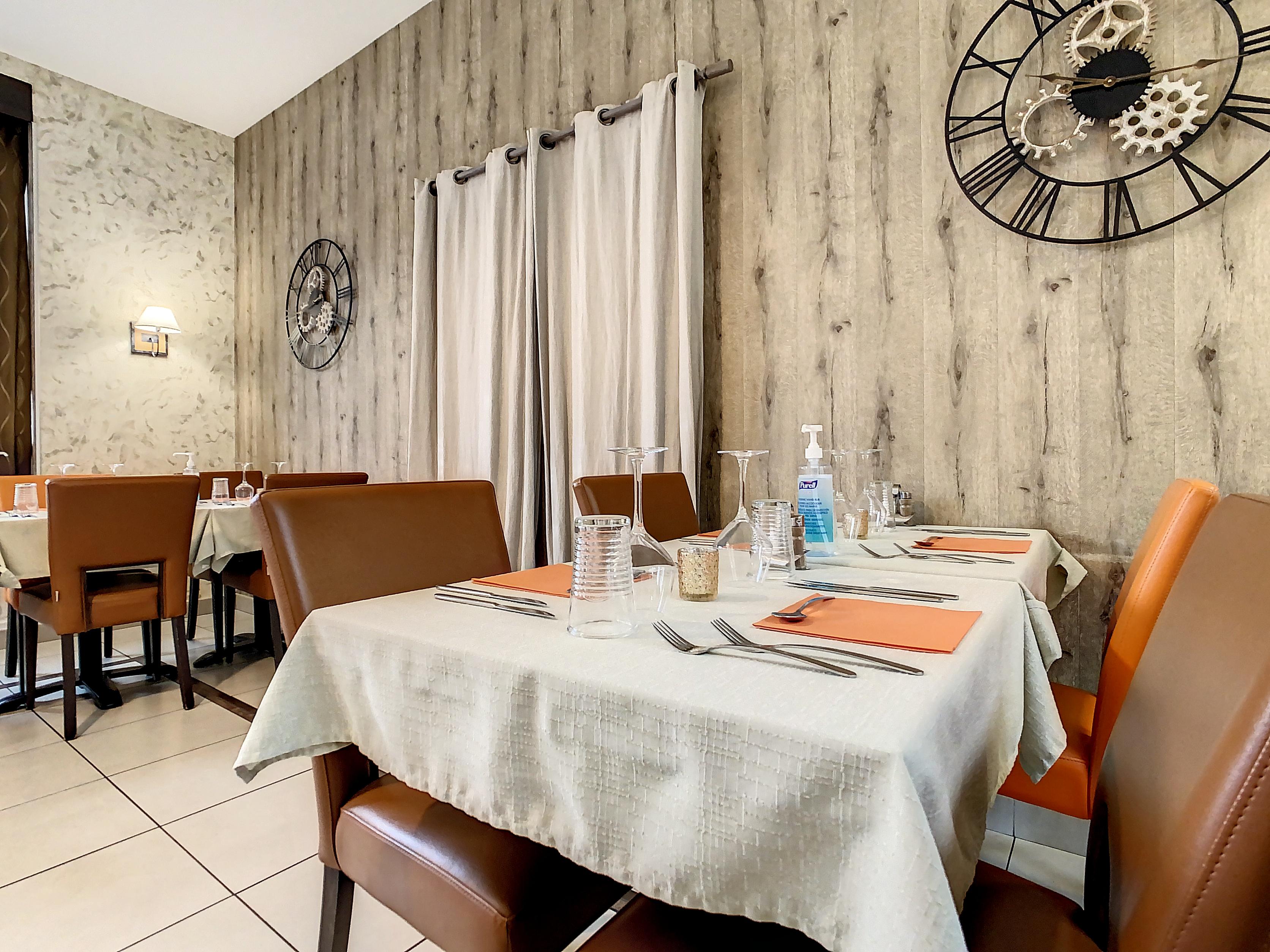Logis Hotel Beaudon Pierrefonds Exterior foto