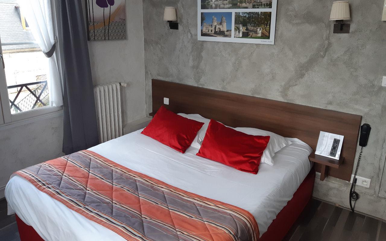 Logis Hotel Beaudon Pierrefonds Exterior foto