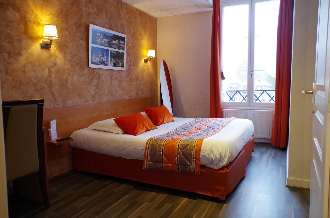 Logis Hotel Beaudon Pierrefonds Exterior foto